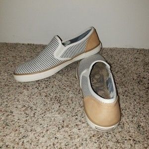 Margaritaville Slip On loafers Size 8.5 Sailor